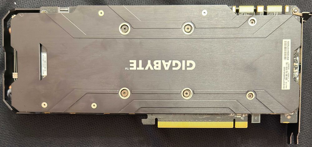 ТОП състояние Видео карта GIGABYTE GTX 1070 Ti Gaming 8GB GDDR5