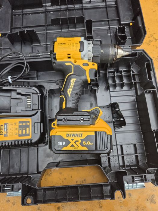 DEWALT DCD800 Безчетков акумулаторен