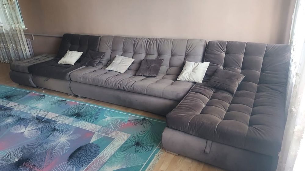 Продам срочно диван в идеальном состоянии