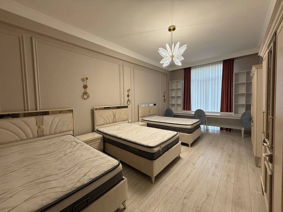 ЖК Узбегим ул.Бобура 3х комнатная евроремонт Укомплектована 114м²