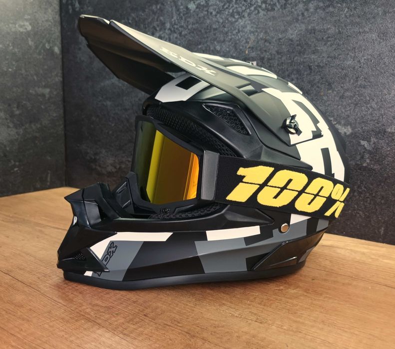 Перфектният Коледен Подарък! Каска за Мотокрос, Велосипед, Тротинетка