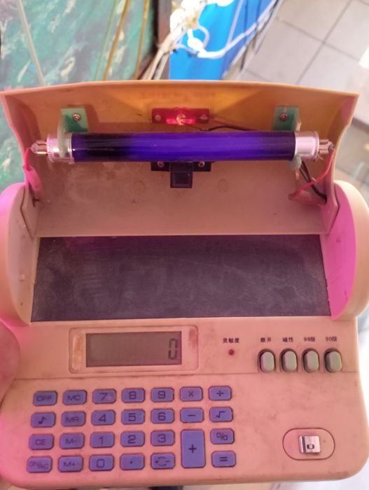 Детектор денег TaiKe TK-2068 с калькулятором.