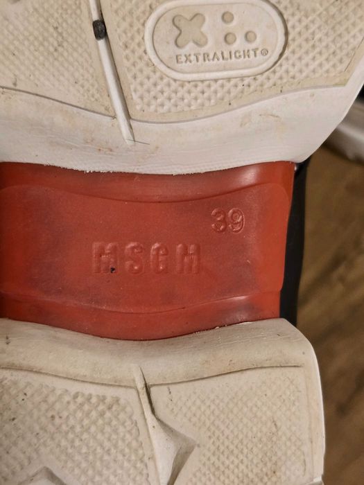 MSGM оригинални дамски страхотни сникърси