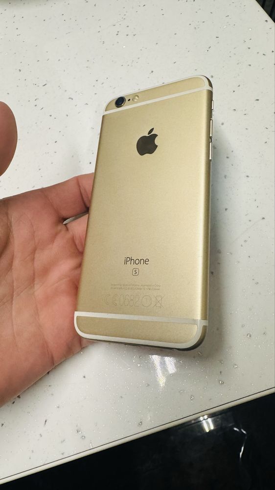 Iphone 6s gold liber
