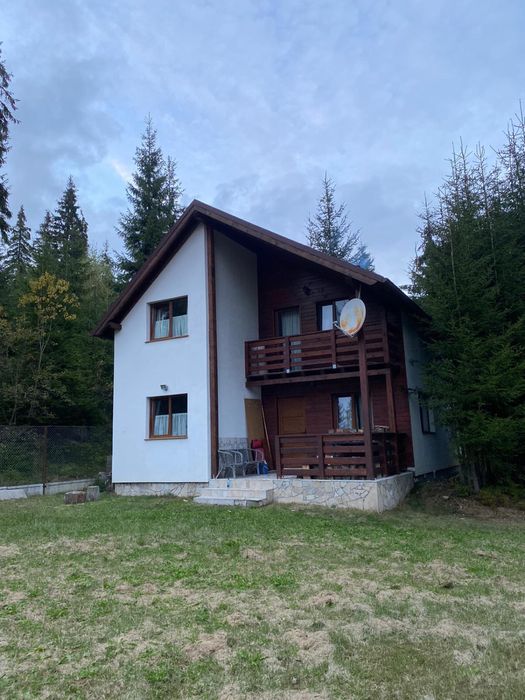 Inchiriez cabana in statiunea Muntele Baisorii