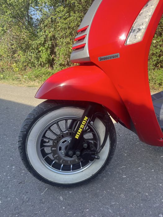 Scuter 49 cc Motowell Germania( Vespa Primavera)service, 2200 km, acte