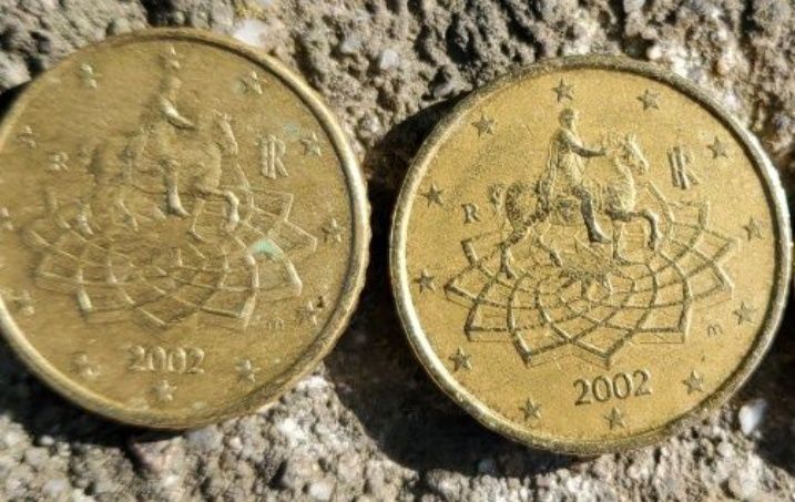 Vând 2 monede de 50 Eurocenți 2002