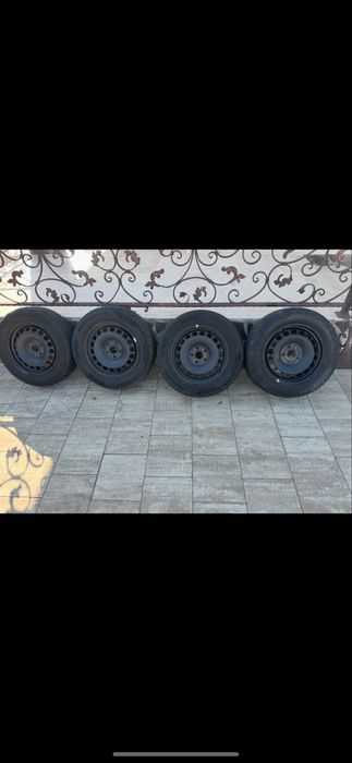 Roti passat b8 , 215/60 r16, anvelope de iarna