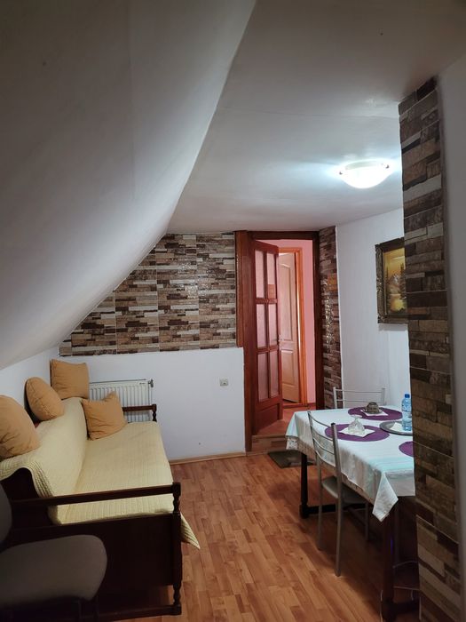 Inchiriez de revelion