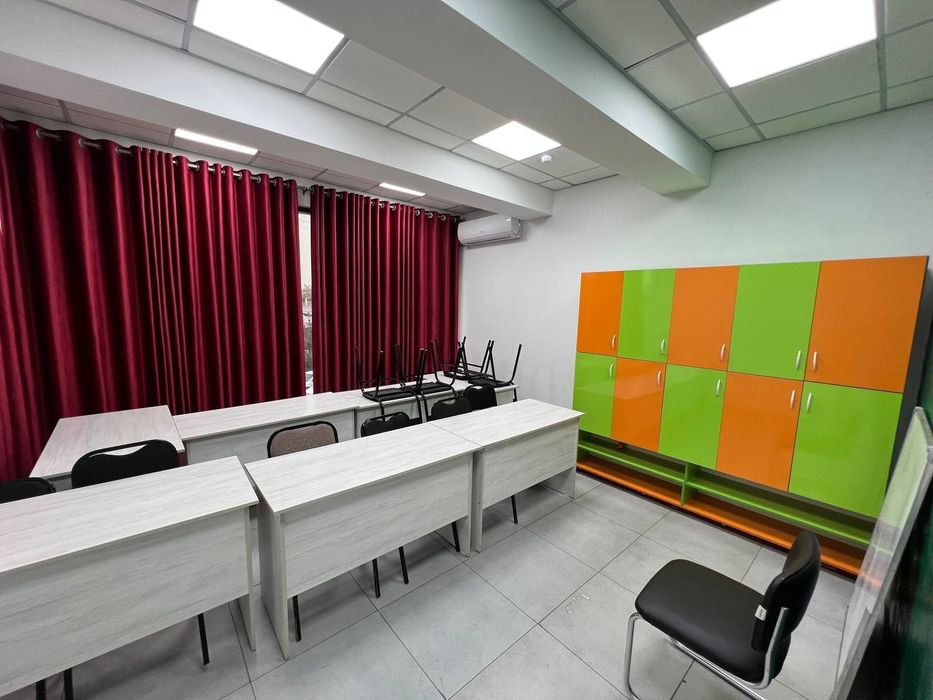 150м² 5каб+хол. Вдоль дороги