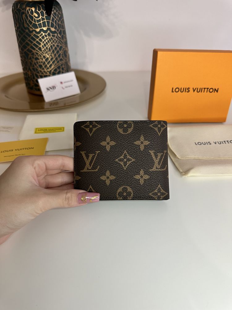 Portofel Louis Vuitton piele canvas 100% cutie inclusă