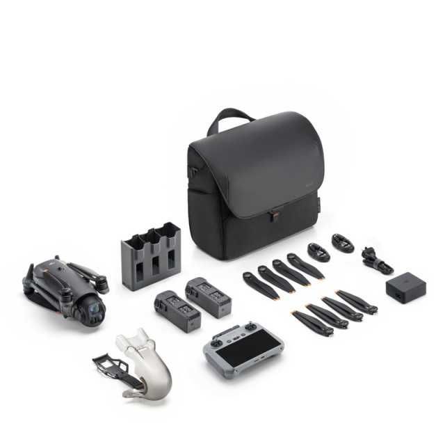 Дрон DJI Mavic 4 Pro Fly More Combo (DJI RC 2)