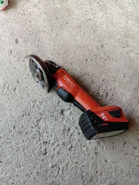 Flex Hilti AG125-A22 cu acumulator