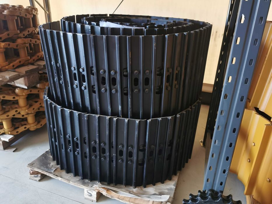 Rolă de ghidaj / roată de întindere / idler excavator Volvo EC210