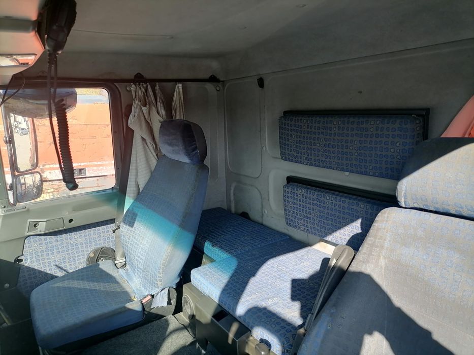 Vând camion Man LE 180, 7.5 t, platforma