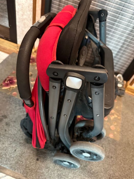 Коляска в отличном состоянии