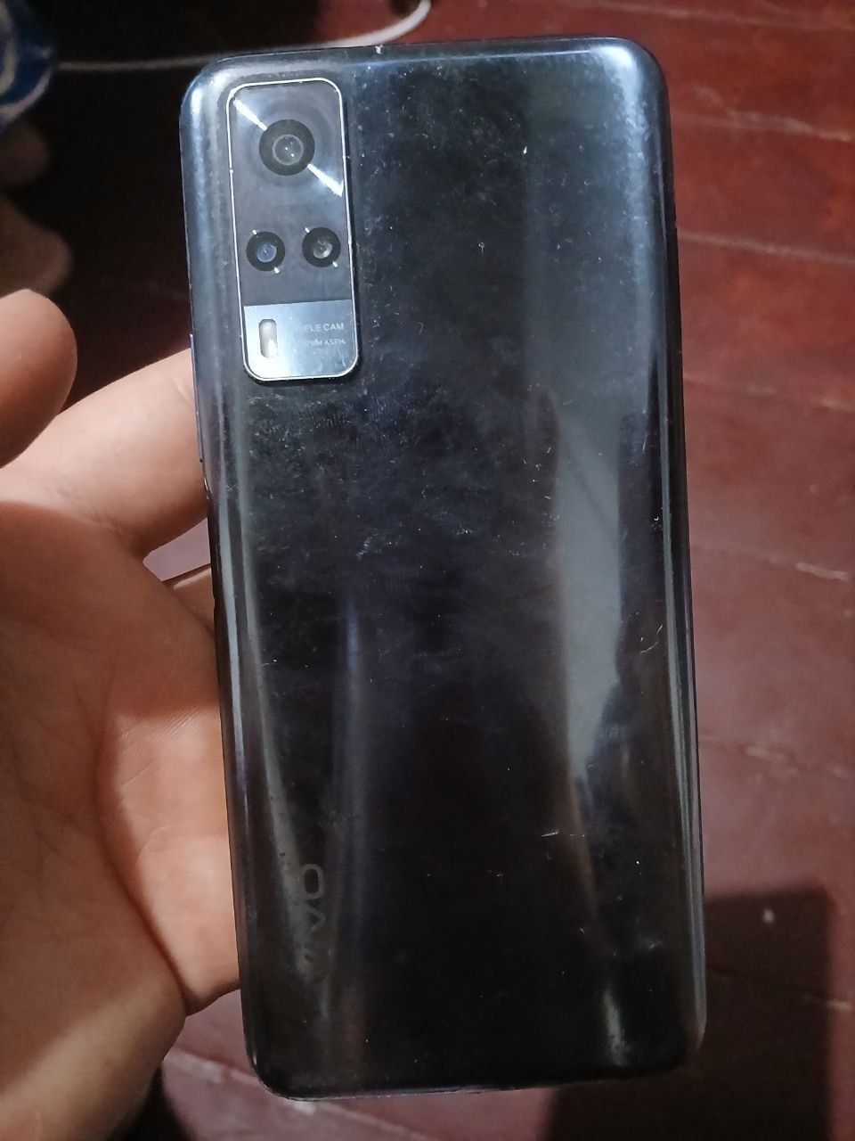 Vivo y31 64Gb  750 000