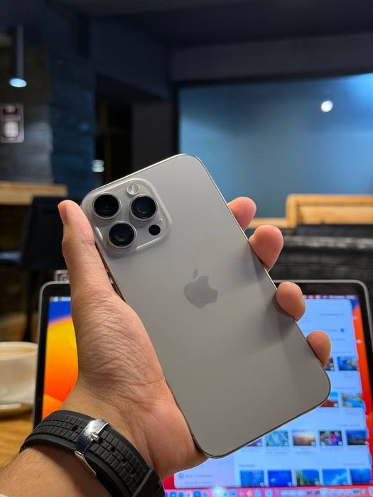 iPhone 15 pro max