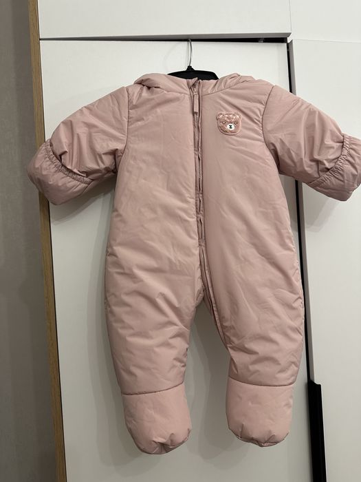 Зимние комбинезоны