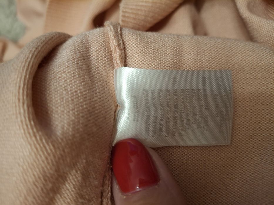 Pulover finuț și elegante