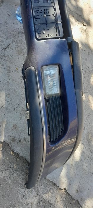 Бампер передний Опель Омега В