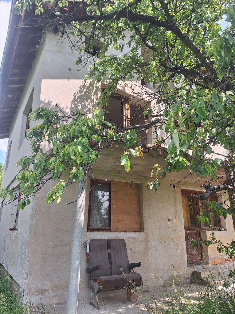 Продава се Къща в с. Кошарево, Област Перник - 120 кв.м за 510 €/кв.м - Снимка #3