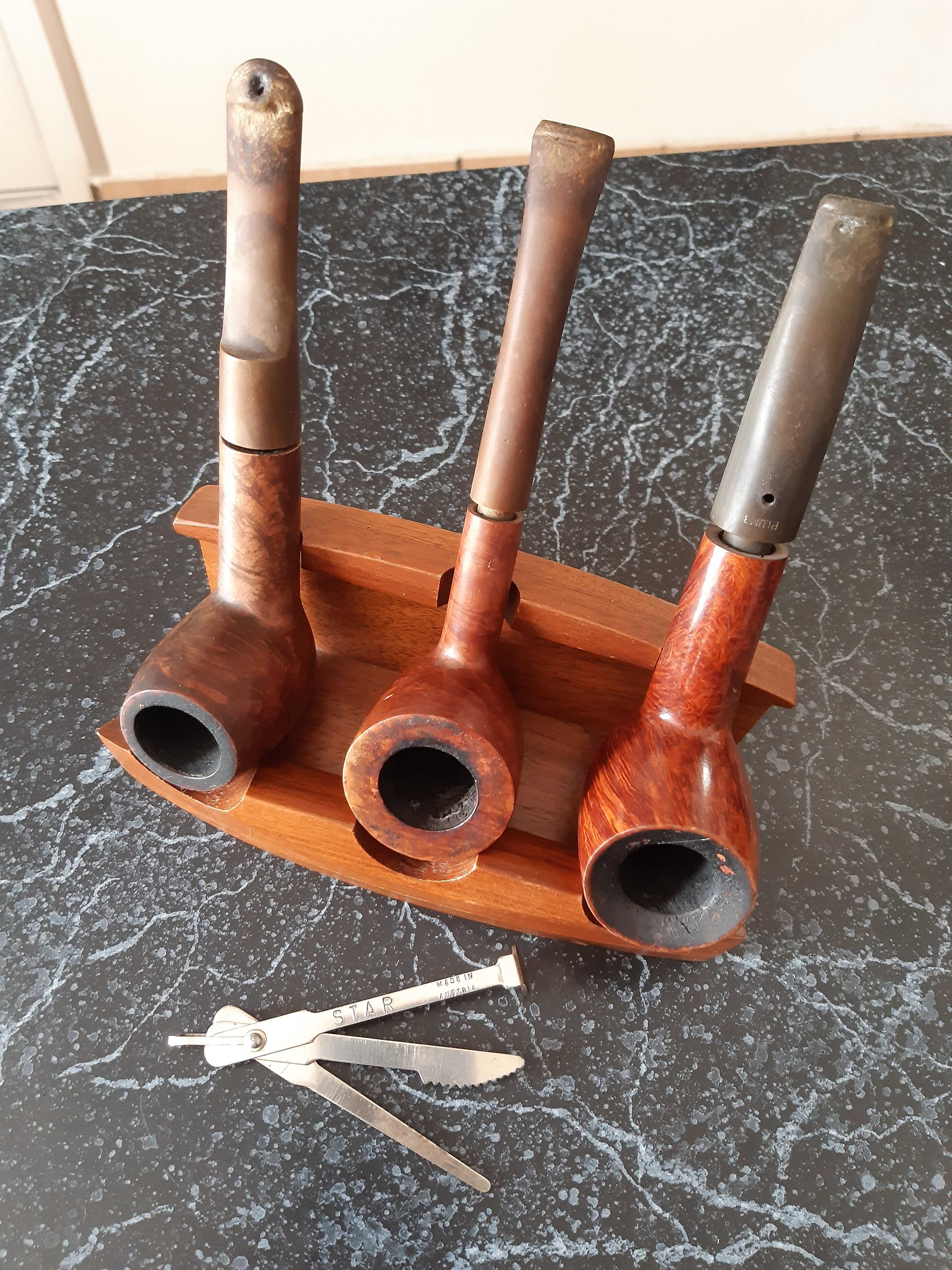 Set pipe de colectie, pe suport lemn, cu accesoriu metalic