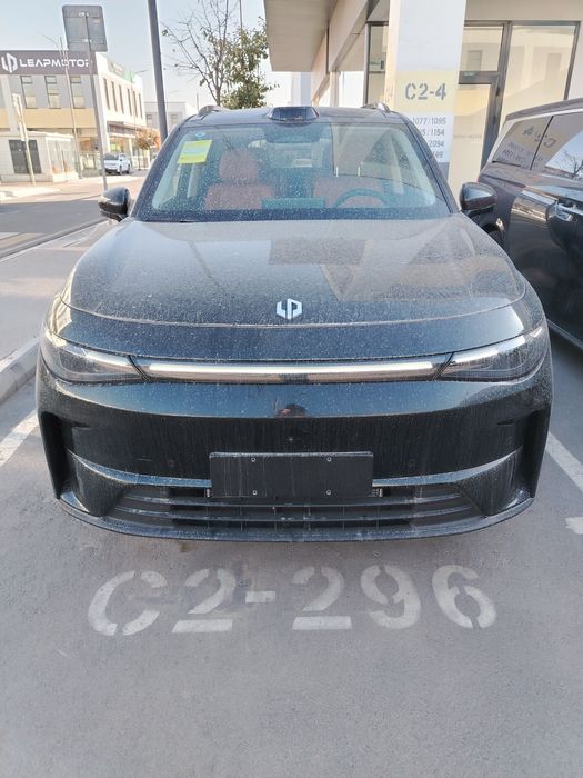 Leapmotor C16 elektro, 3 - pozitsiya. Masla, Rustilida, arzon narx.