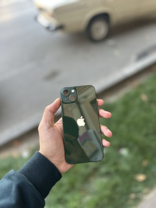 Iphone 13 green ideal