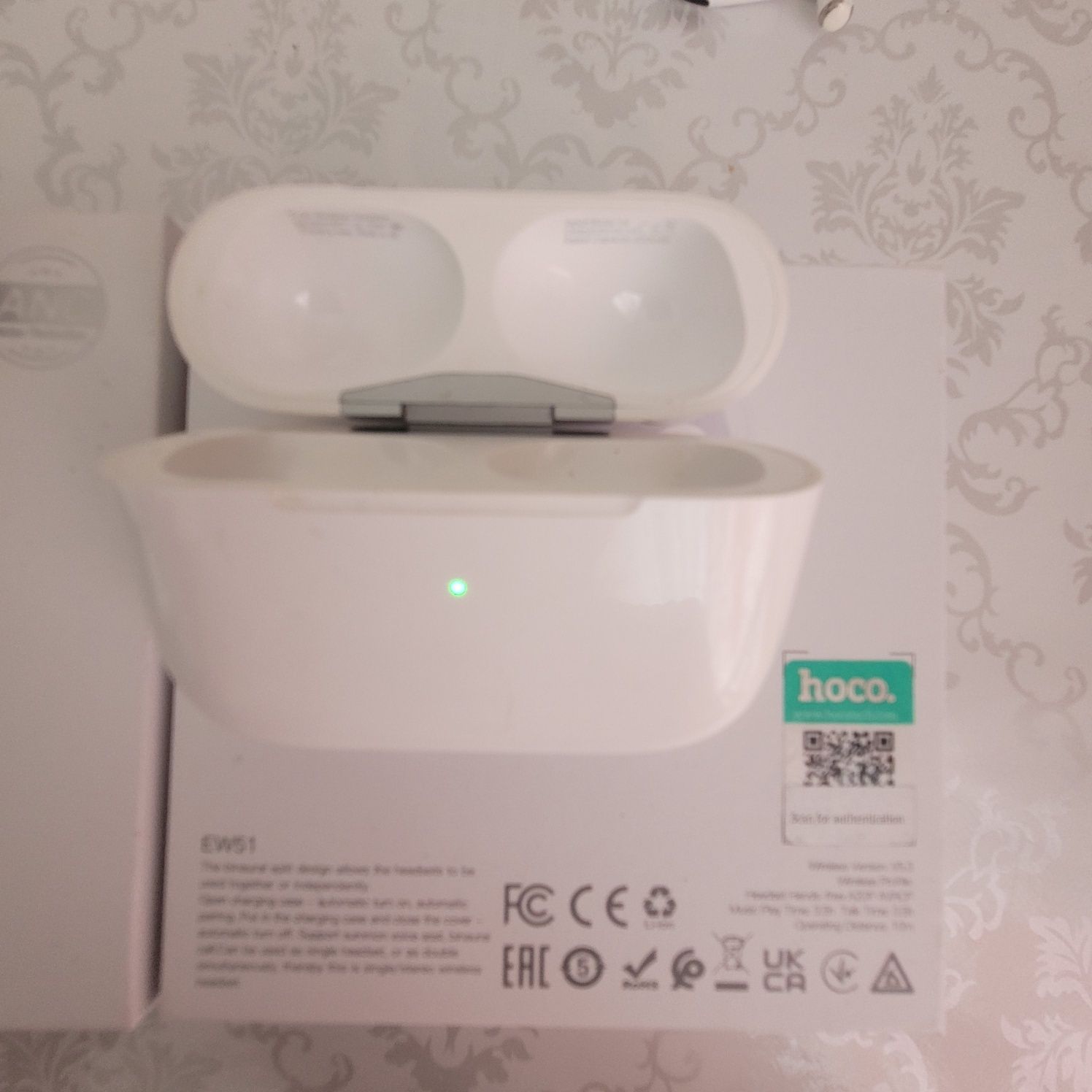 Продам кейс зарядный Hoso EW51