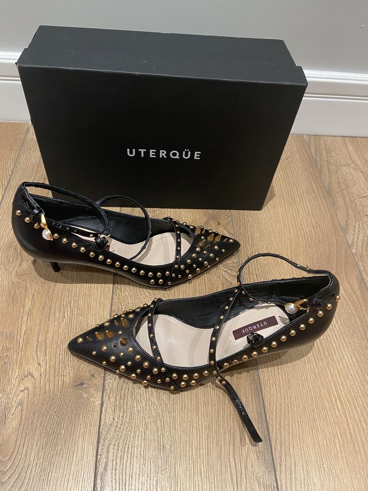 Новые туфли от Uterque