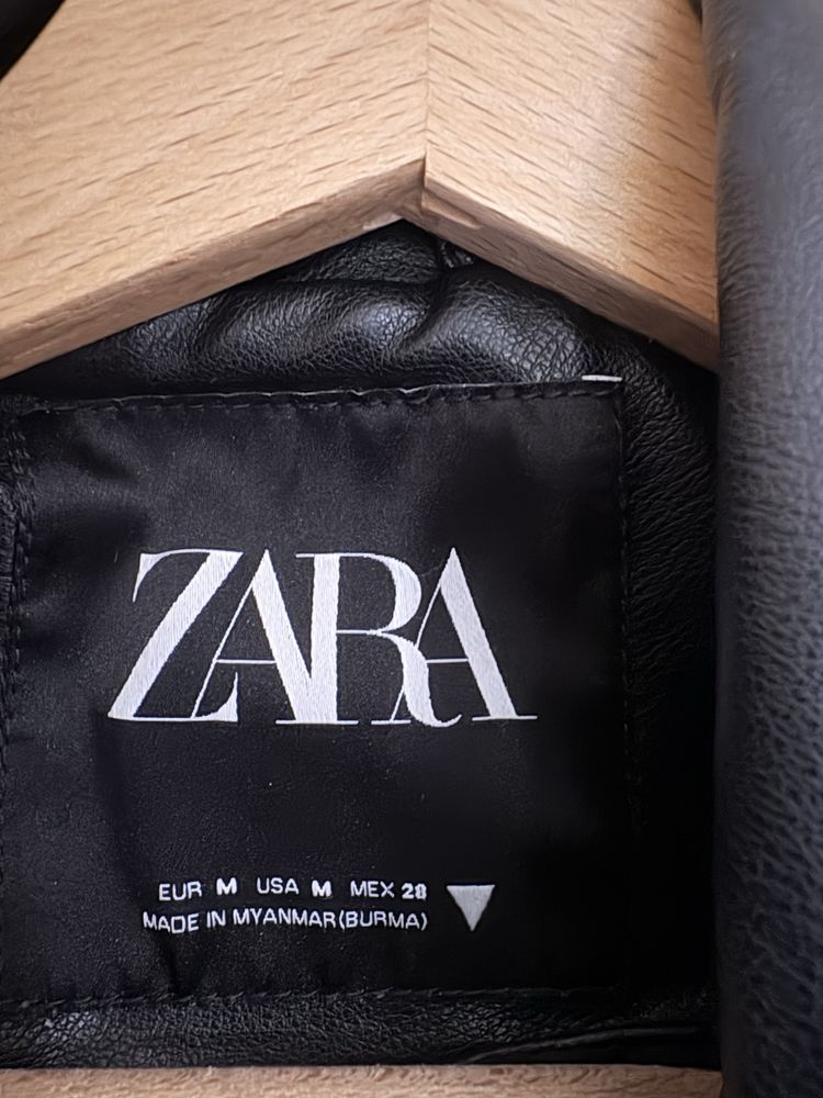 Кожено яке ZARA размер М