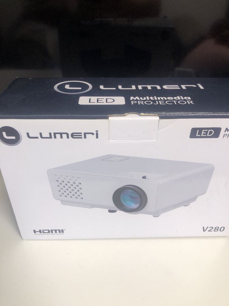 Videoproiector LED HDMI USB 3000 Lucmeni