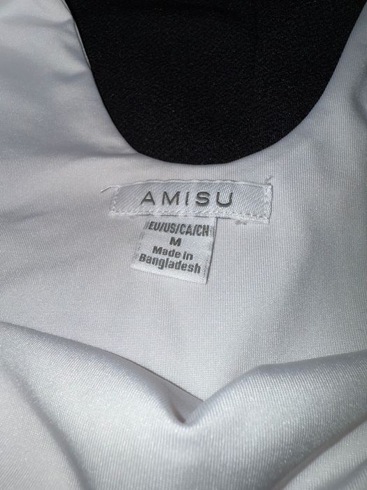 Снежнобяло и червено боди Amisu M