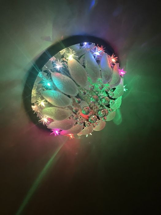 Люстра красивая