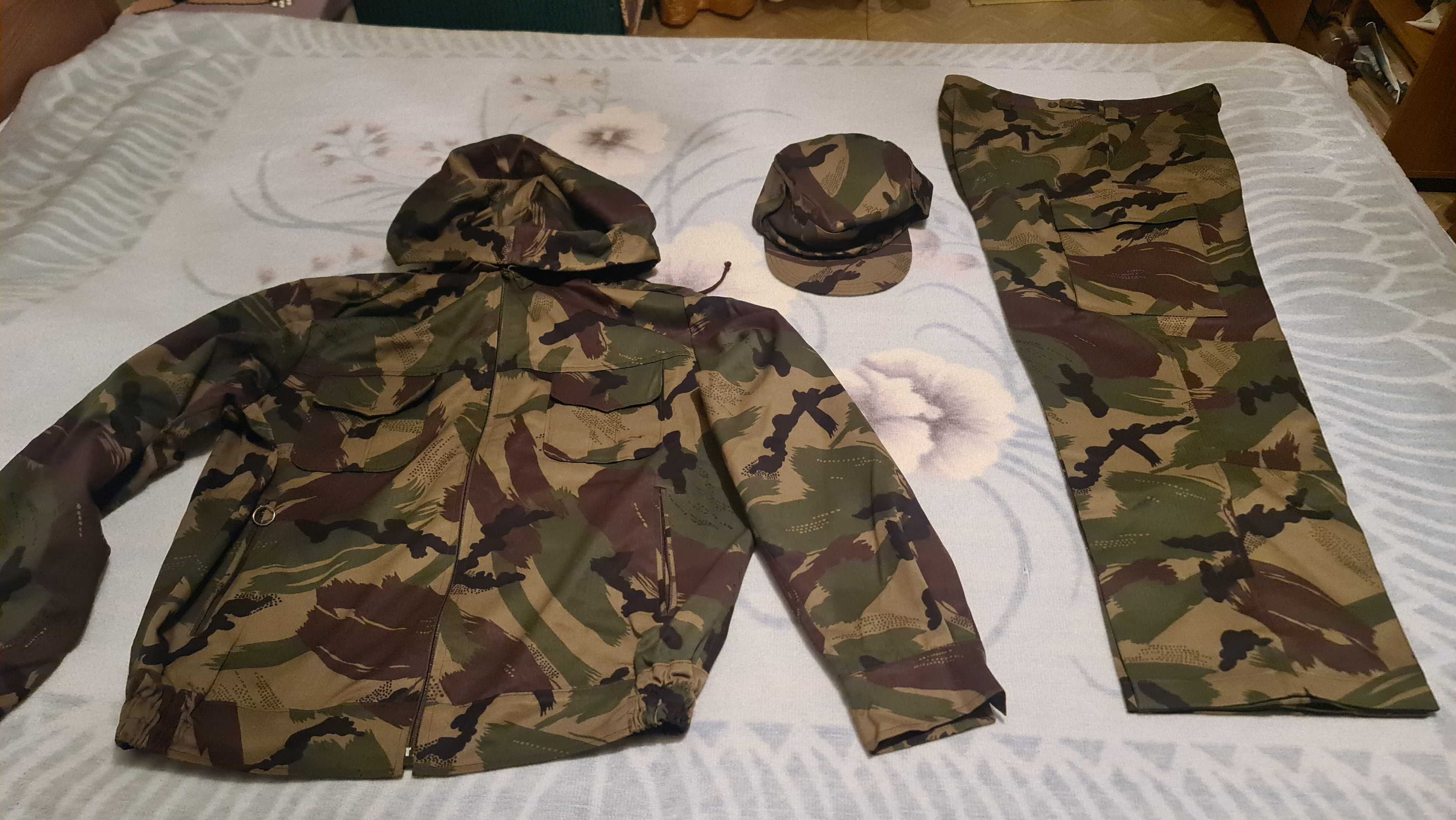 Продам форму камуфляжную, новую