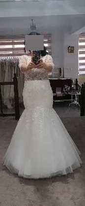 Rochie Mireasa Altesse , model Nayan(corset nude+fusta alba)
