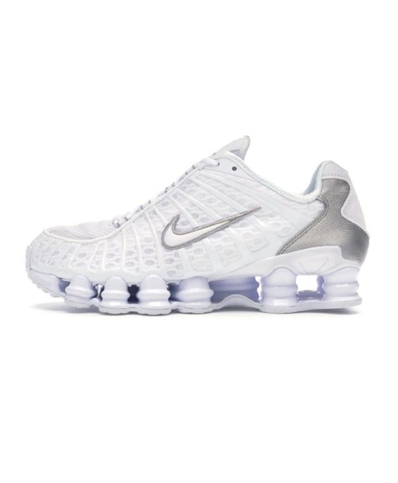 ПРОМО! Оригинални маратонки Nike Shox TL white