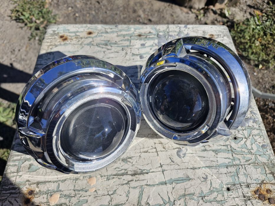 Би лэд линзы универсальные