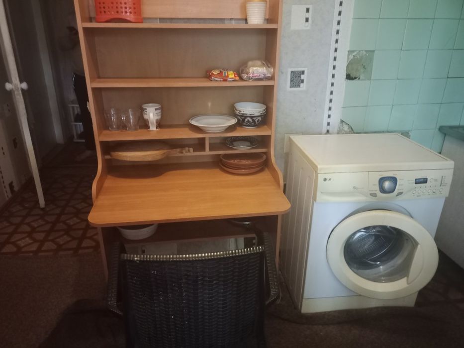 Oybek metro kvartira bollarga