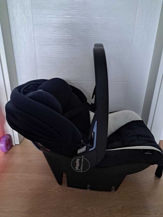 Столче /кошница за кола Peg Perego