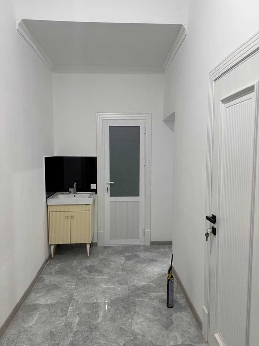 Urganch shahri markazida 2 xonali uy oilaga ijaraga beriladi. Darital