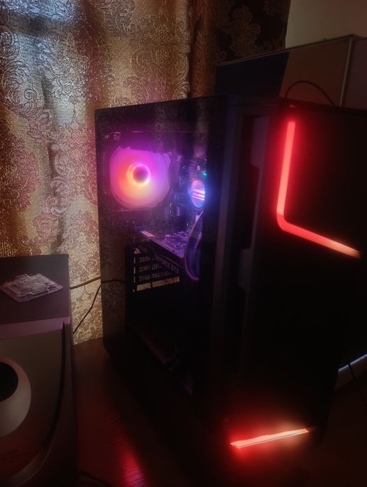 B660+i3 12100f 16gb ddr4 3600