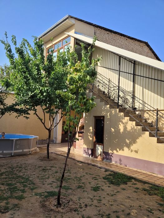 Rakat mahallada 6sotix uchaska sotiladi