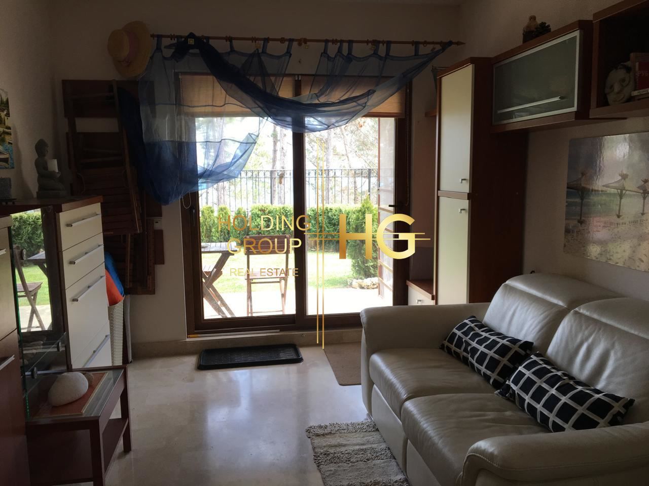 Продава се Тристаен апартамент в с. Кранево, Област Добрич - 82 кв.м за 1037 €/кв.м - Снимка #6