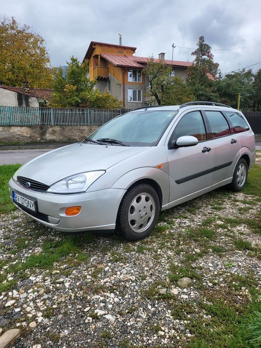 Ford  focus 1.8 benzina