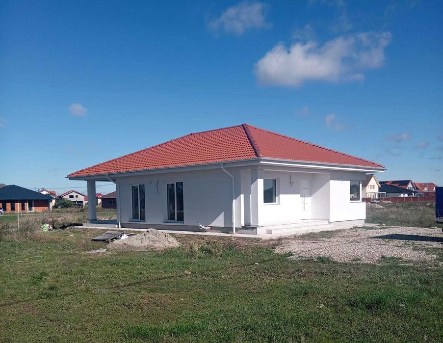 Casa FINISATA construita pentru uz propriu in Sanmartin, Beverly Hills