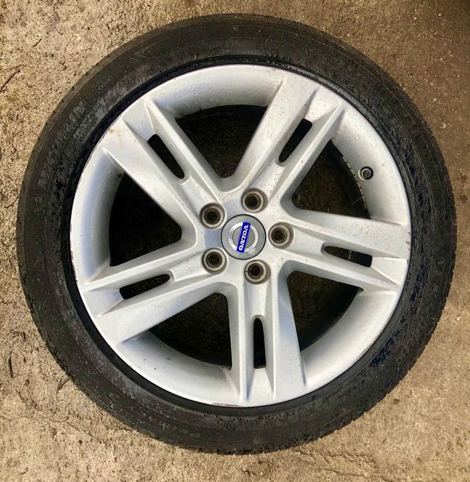 Jante cu anvelope Volvo