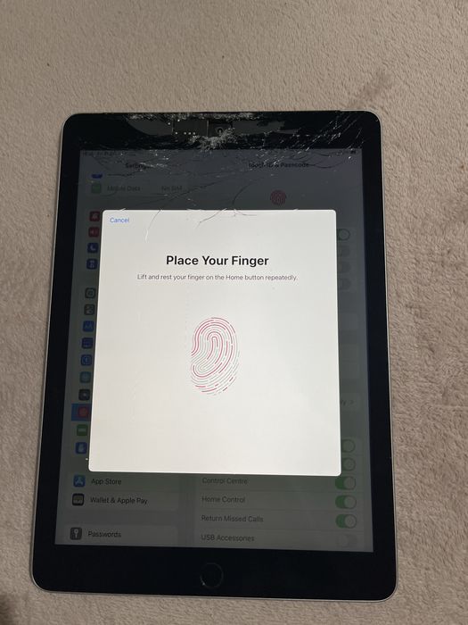 Vand ipad Air 2! 64 gb