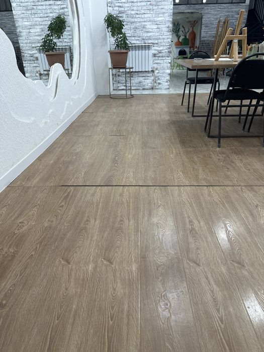 Ламинат продаю в отличном состоянии